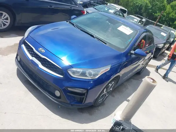 3KPF24AD3KE042637 2019 KIA FORTE - Image 2