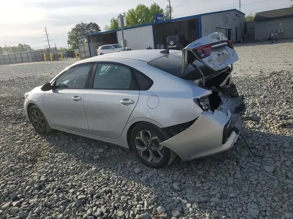 3KPF24AD3KE044789 2019 KIA FORTE - Image 2