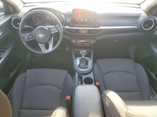 3KPF24AD3KE044789 2019 KIA FORTE - Image 8