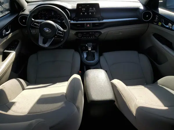 3KPF24AD3KE045179 2019 KIA FORTE - Image 8