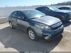 3KPF24AD3KE045229 2019 KIA FORTE