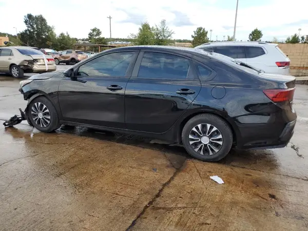 3KPF24AD3KE047045 2019 KIA FORTE - Image 2