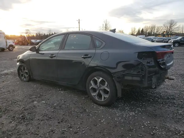 3KPF24AD3KE048535 2019 KIA FORTE - Image 2