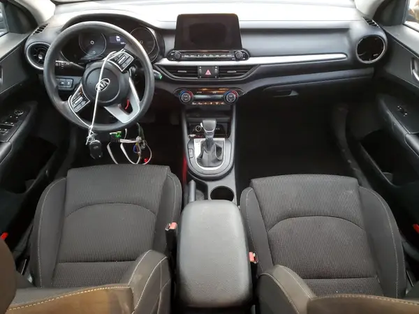 3KPF24AD3KE048535 2019 KIA FORTE - Image 8