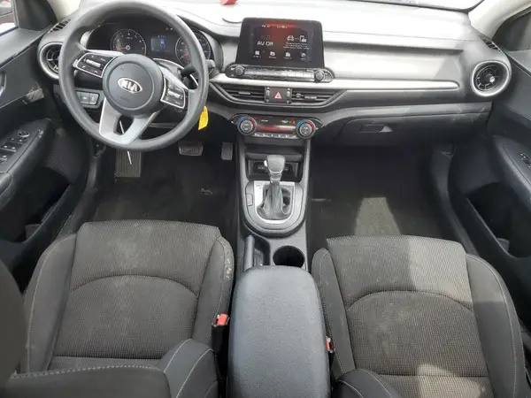 3KPF24AD3KE048566 2019 KIA FORTE - Image 8