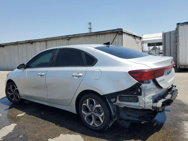 3KPF24AD3KE048888 2019 KIA FORTE - Image 2