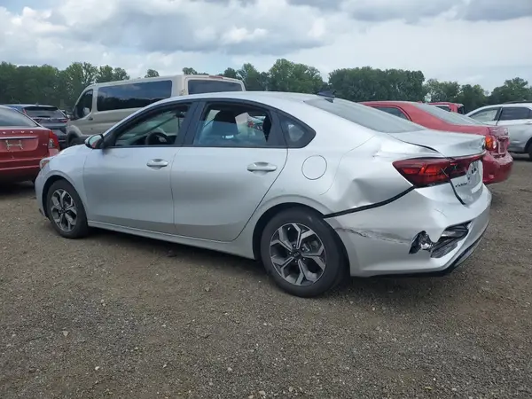 3KPF24AD3KE049376 2019 KIA FORTE - Image 2