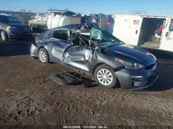 3KPF24AD3KE052830 2019 KIA FORTE