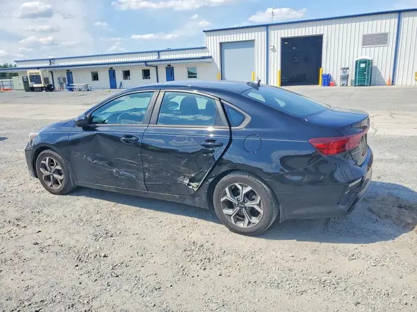 3KPF24AD3KE054318 2019 KIA FORTE - Image 2