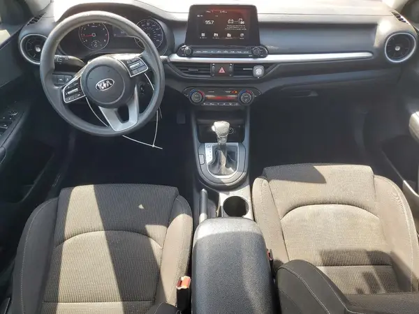 3KPF24AD3KE054318 2019 KIA FORTE - Image 8