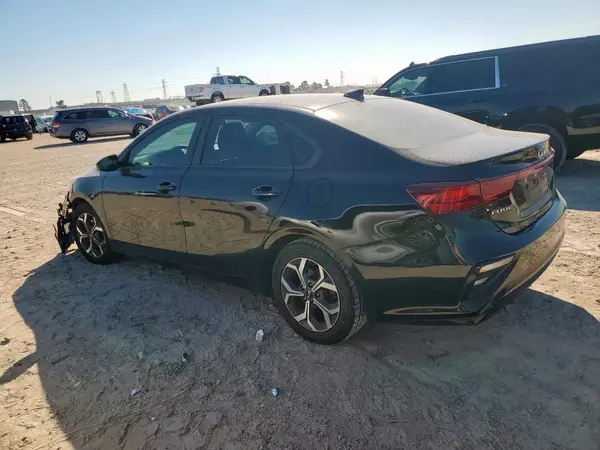 3KPF24AD3KE055873 2019 KIA FORTE - Image 2