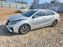 3KPF24AD3KE056991 2019 KIA FORTE