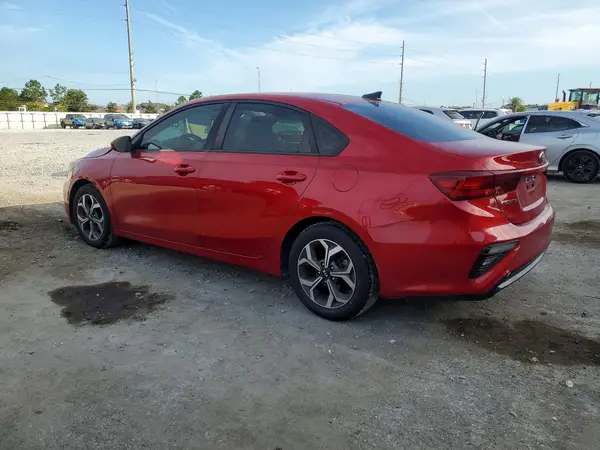 3KPF24AD3KE057784 2019 KIA FORTE - Image 2