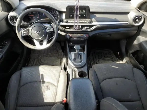 3KPF24AD3KE058319 2019 KIA FORTE - Image 8