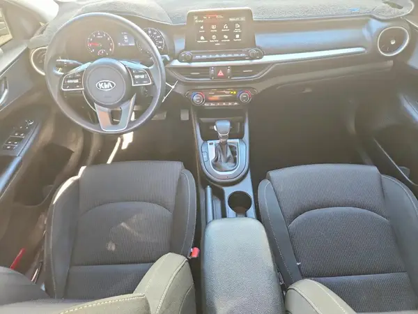 3KPF24AD3KE058577 2019 KIA FORTE - Image 8