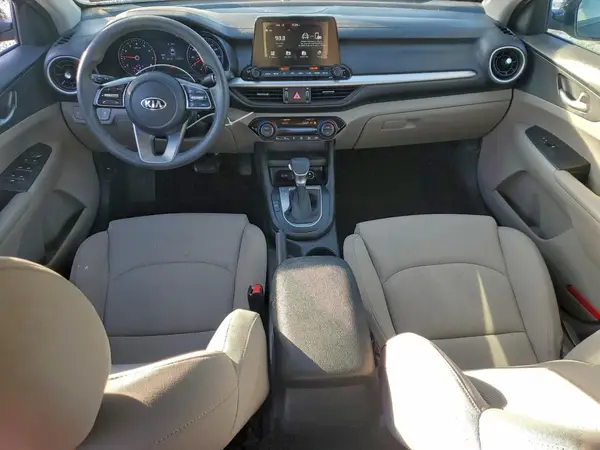 3KPF24AD3KE058594 2019 KIA FORTE - Image 8
