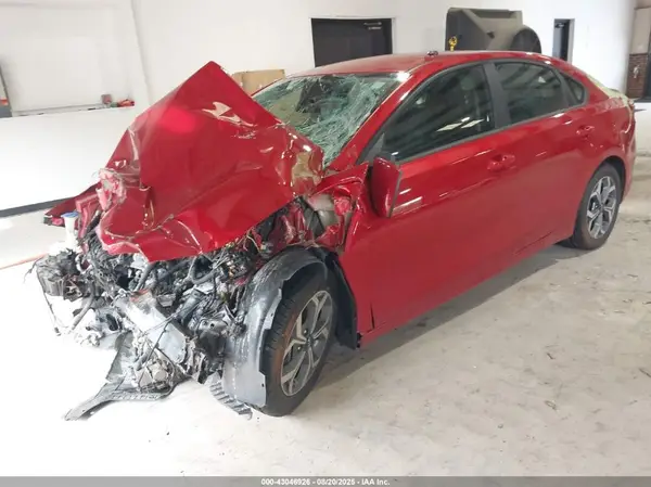 3KPF24AD3KE058837 2019 KIA FORTE - Image 2