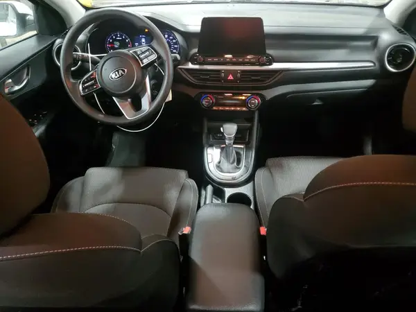 3KPF24AD3KE059454 2019 KIA FORTE - Image 8