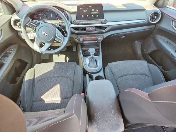 3KPF24AD3KE059700 2019 KIA FORTE - Image 8