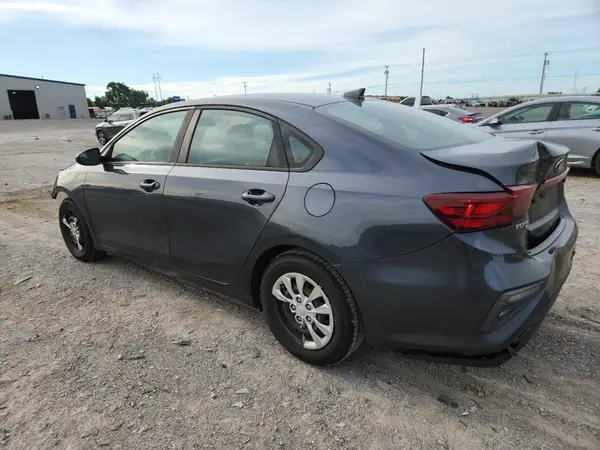 3KPF24AD3KE062886 2019 KIA FORTE - Image 2
