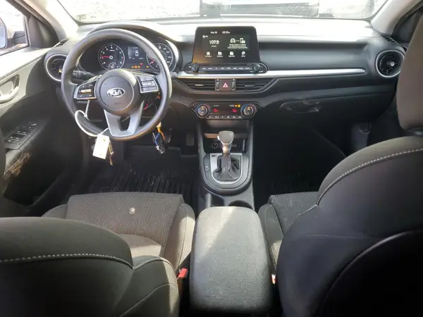 3KPF24AD3KE063813 2019 KIA FORTE - Image 8