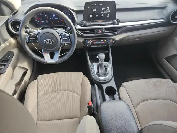 3KPF24AD3KE064668 2019 KIA FORTE - Image 8