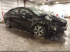 3KPF24AD3KE064945 2019 KIA FORTE
