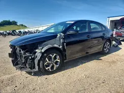 3KPF24AD3KE064976 2019 KIA FORTE