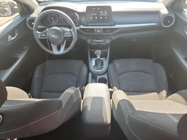 3KPF24AD3KE064976 2019 KIA FORTE - Image 8