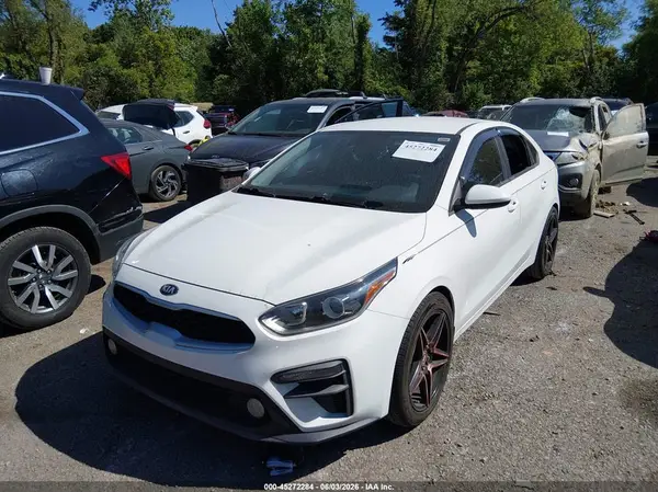 3KPF24AD3KE069076 2019 KIA FORTE - Image 2