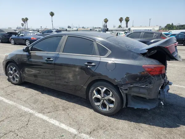 3KPF24AD3KE072091 2019 KIA FORTE - Image 2