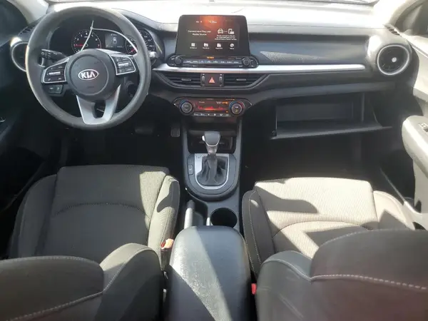 3KPF24AD3KE074181 2019 KIA FORTE - Image 8