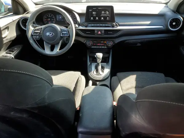 3KPF24AD3KE074455 2019 KIA FORTE - Image 8