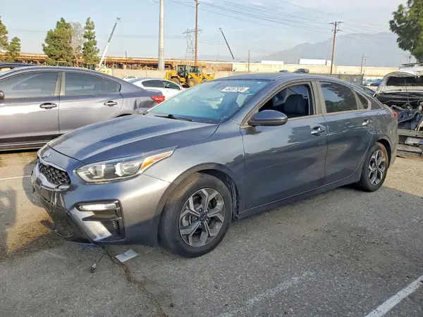 3KPF24AD3KE076397 2019 KIA FORTE - Image 1