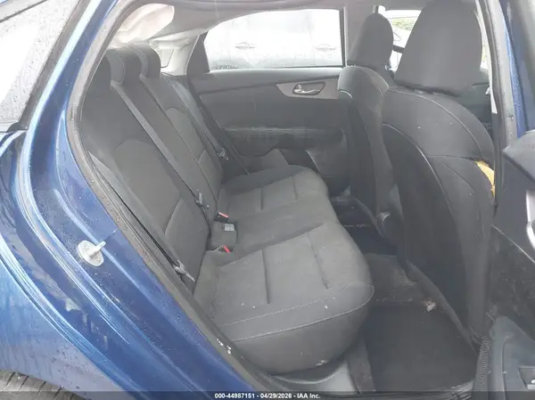 3KPF24AD3KE076609 2019 KIA FORTE - Image 8
