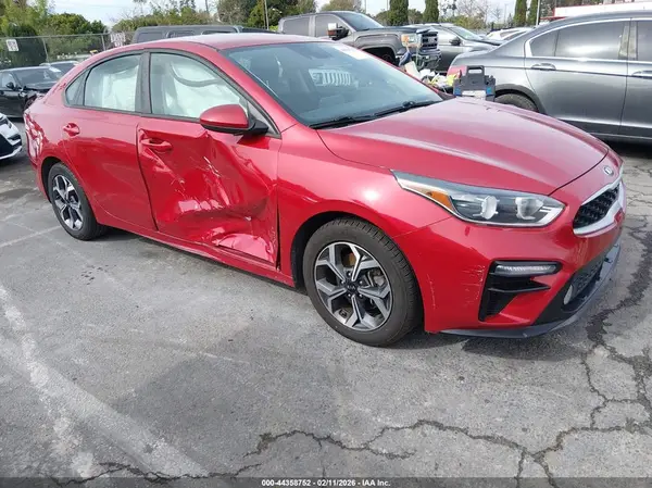 3KPF24AD3KE076884 2019 KIA FORTE - Image 1