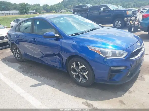 3KPF24AD3KE077162 2019 KIA FORTE - Image 1