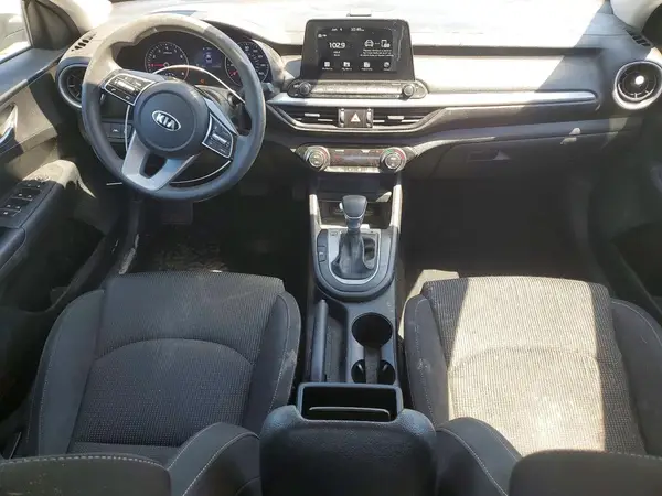 3KPF24AD3KE077422 2019 KIA FORTE - Image 8