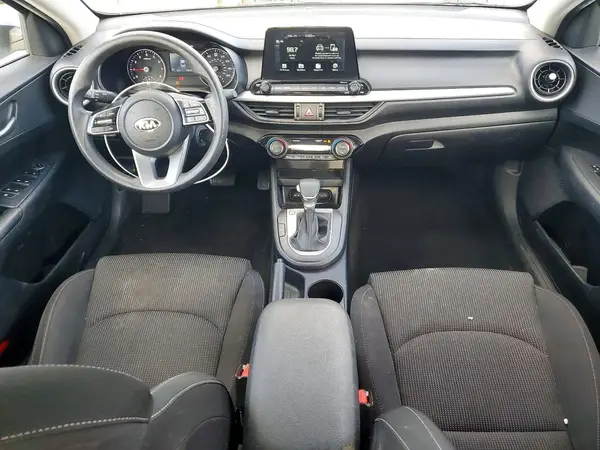 3KPF24AD3KE077713 2019 KIA FORTE - Image 8