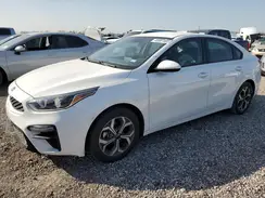 3KPF24AD3KE077744 2019 KIA FORTE