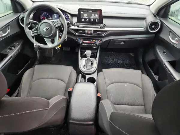 3KPF24AD3KE078649 2019 KIA FORTE - Image 8