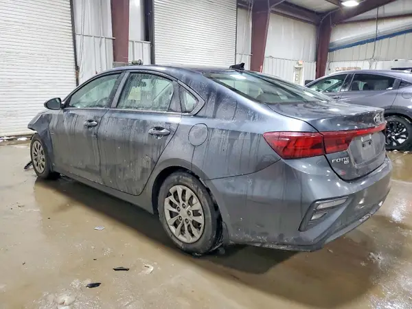 3KPF24AD3KE079767 2019 KIA FORTE - Image 2