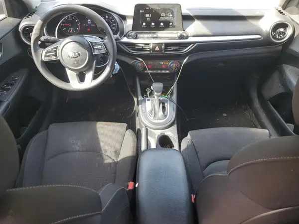 3KPF24AD3KE080014 2019 KIA FORTE - Image 8
