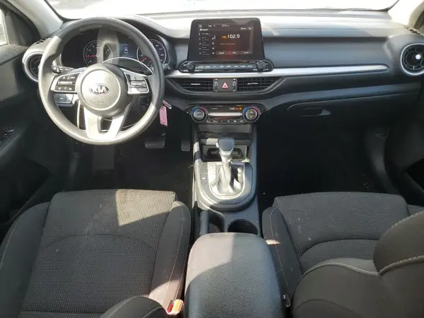 3KPF24AD3KE080174 2019 KIA FORTE - Image 8
