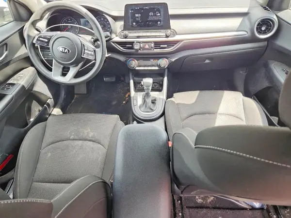 3KPF24AD3KE081048 2019 KIA FORTE - Image 8