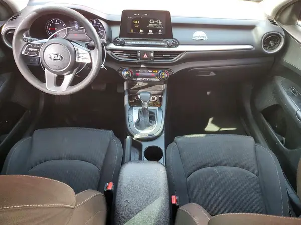 3KPF24AD3KE082412 2019 KIA FORTE - Image 8