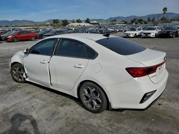 3KPF24AD3KE083382 2019 KIA FORTE - Image 2