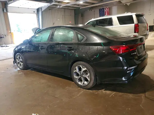3KPF24AD3KE085567 2019 KIA FORTE - Image 2