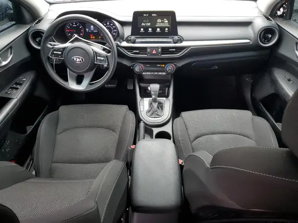 3KPF24AD3KE086556 2019 KIA FORTE - Image 8