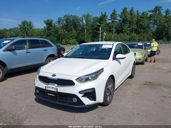 3KPF24AD3KE087190 2019 KIA FORTE - Image 2